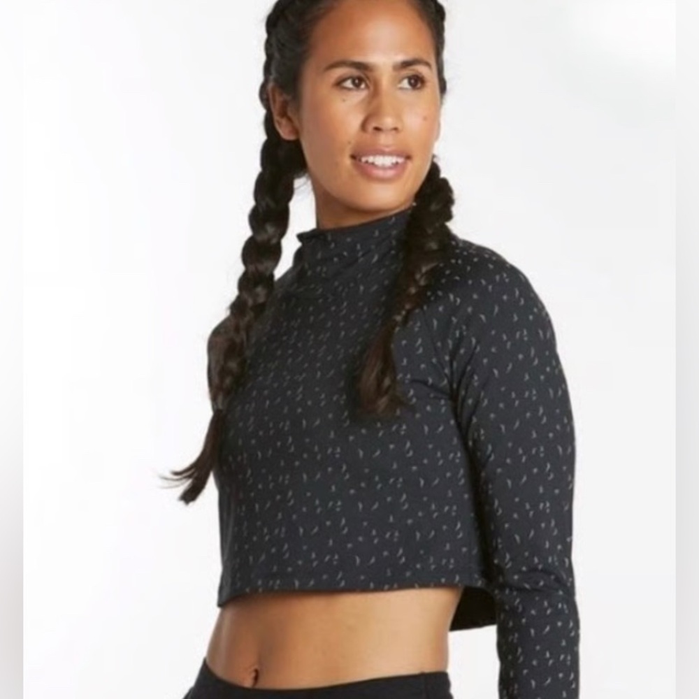Oiselle Firecracker Reflective Crop Top